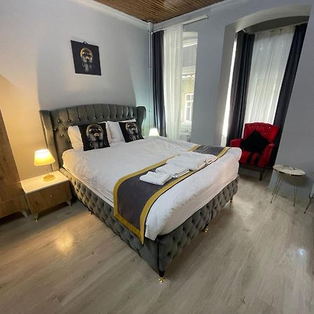 Nefti Red Suite Istanbul Exterior foto
